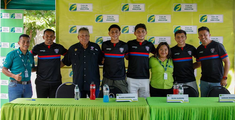 Firma de autógrafos con los jugadores del C.D. L.A. FIRPO